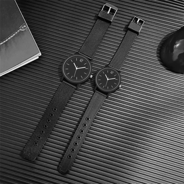 Couple Watches for Lovers 2023 Fashion Quartz Watches Men Women Waterproof Splash Resistant Wristwatch Lovers Watches - Image 4
